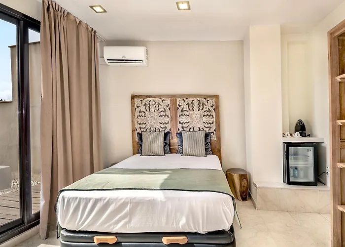 Hotel Limonaia 3*